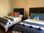 Bedroom 3 with Queen beds
